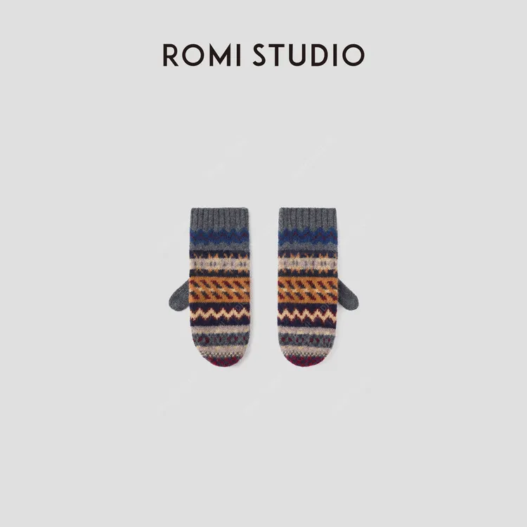 ROMI STUDIO“温暖呵护”费尔岛手工提花色彩保暖手套 RWCAPZ5359