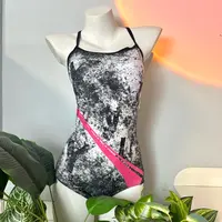 【新宇品牌】黑粉烫金三道杠专业游泳竞速泳衣