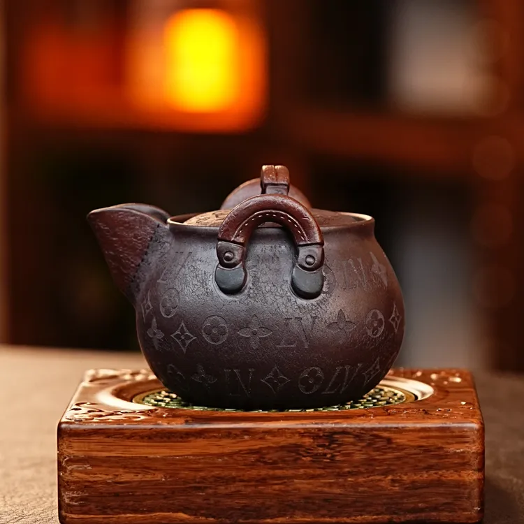宜兴正宗紫砂满刻文创茶壶全手工紫砂壶网红茶器紫砂高级茶具精美