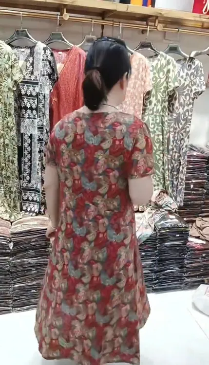 夏季新款时尚气质显瘦百搭中长款碎花妈妈装连衣裙