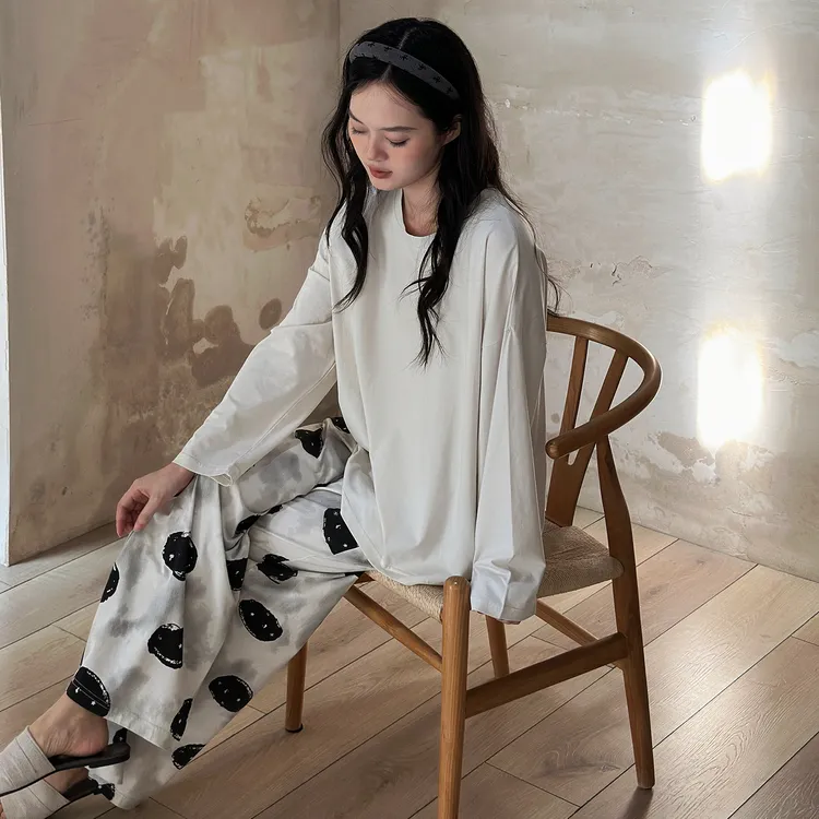及好一体带胸垫睡衣女春秋季长袖家居服秋冬款宽松外穿高级感套装