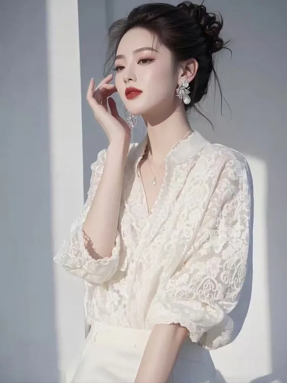 SS1293今年流行超好看白色蕾丝衬衫夏高级感法式气质漂亮独特上衣