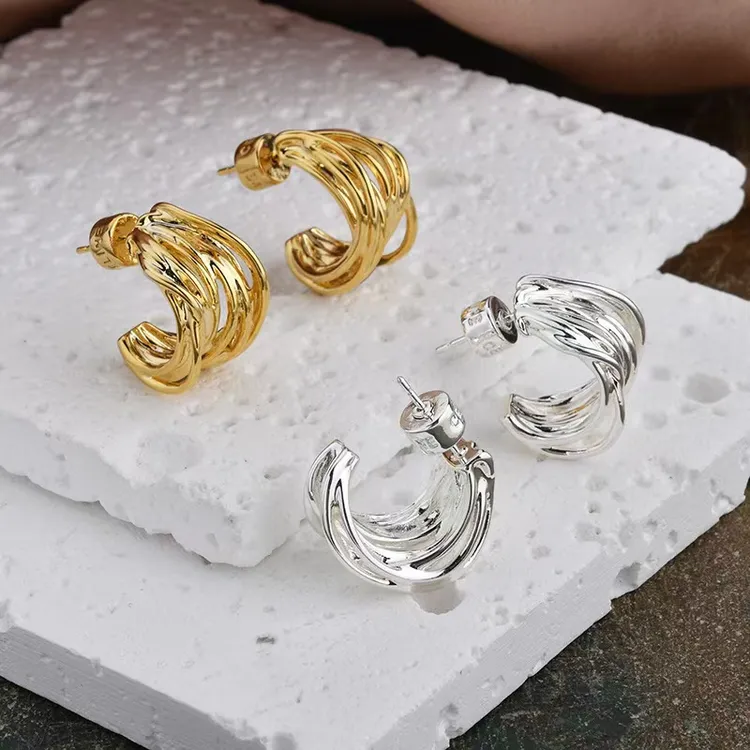 铜合金耳饰 法式复古时髦洋气名媛C形缠绕重工耳环