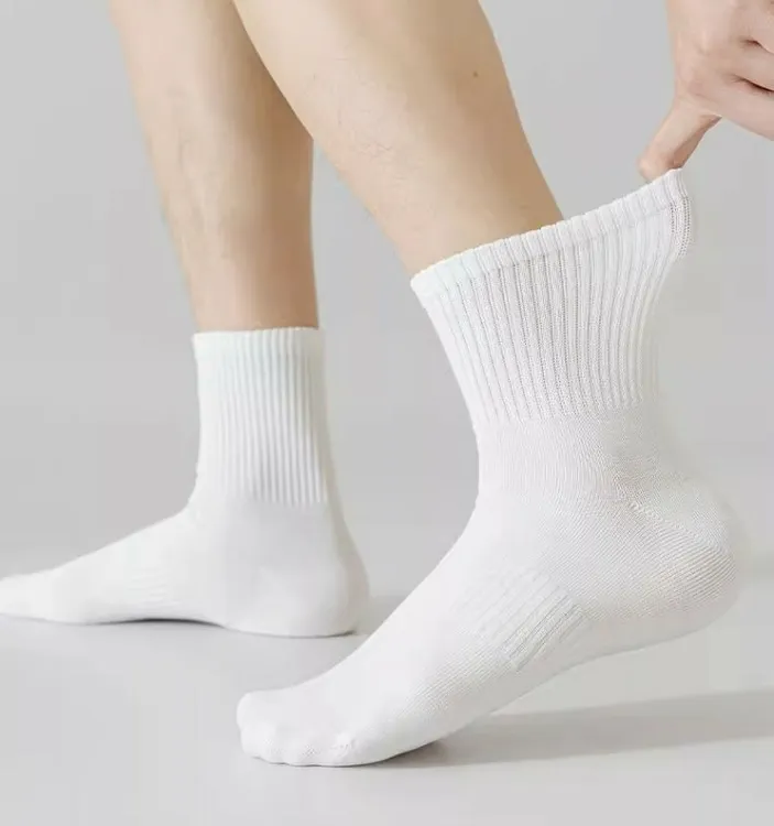 新疆棉袜四季袜短中长筒纯色男女款吸汗透气防臭舒适运动棉袜子