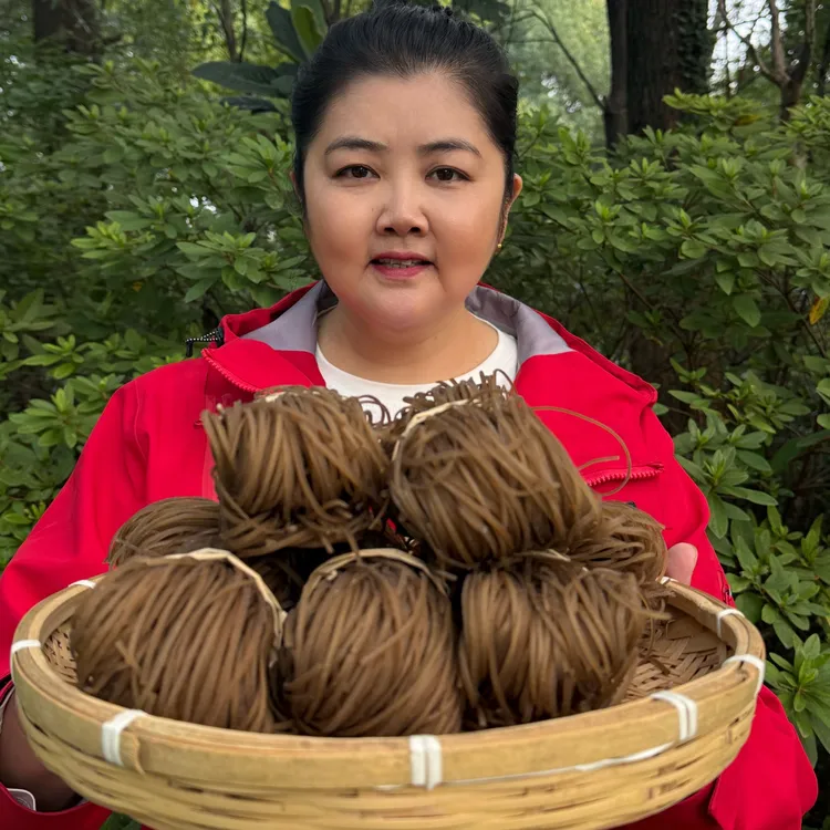 皖南九华山黄精红薯粉丝特色农产品沙壤山芋品质农家风味池州刨粉