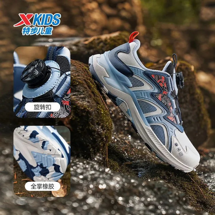 特步童鞋2025年冬季新款儿童革面户外休闲鞋中大童防滑耐磨运动鞋