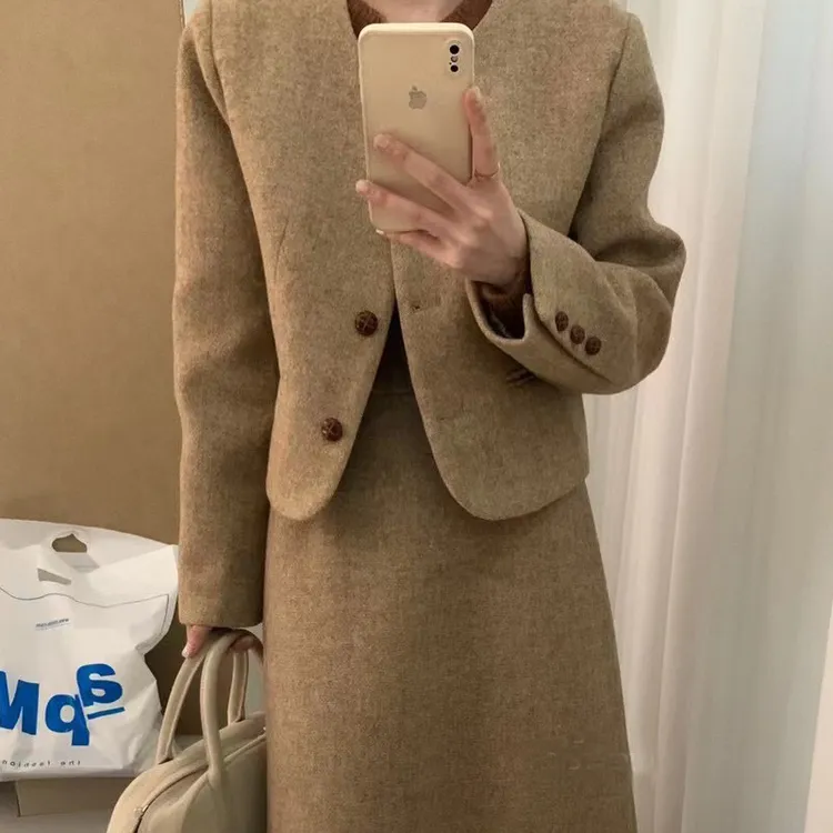 秋冬毛呢小香风套装小众特厚时尚套装女