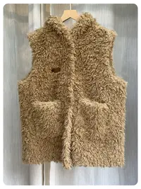 Uninhabitable 真羊羔毛马甲！真毛连帽马夹毛绒无袖外套女上衣