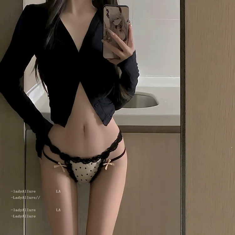 「LA」低温心跳*性感纯欲爱心甜辣绑带设计蕾丝蝴蝶结低腰内裤女