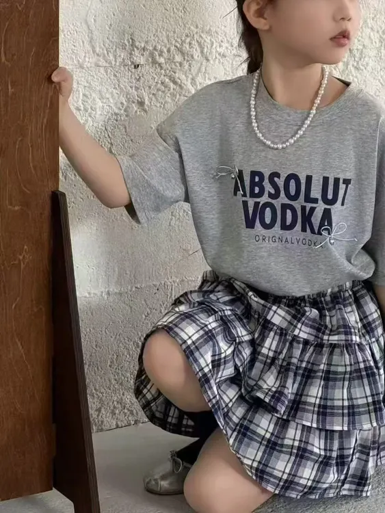 潮童大童女款格子半身裙