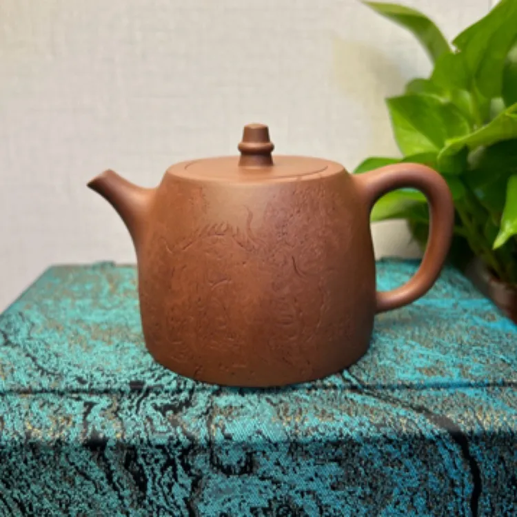 宜兴紫砂壶精刻汉铎全手工