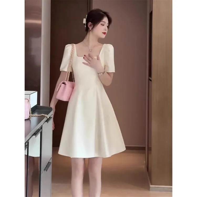 2025夏季新款法式高级感小个子a字裙收腰显瘦小香风白色连衣裙女