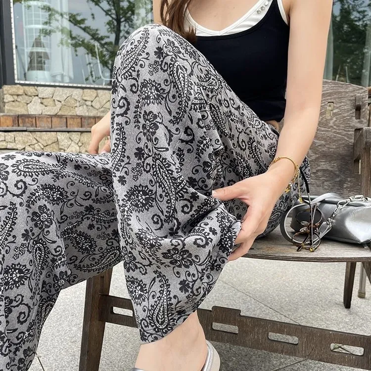 冰丝复古印花休闲裤女显瘦气质时髦洋气百搭直筒阔腿裤腰果花