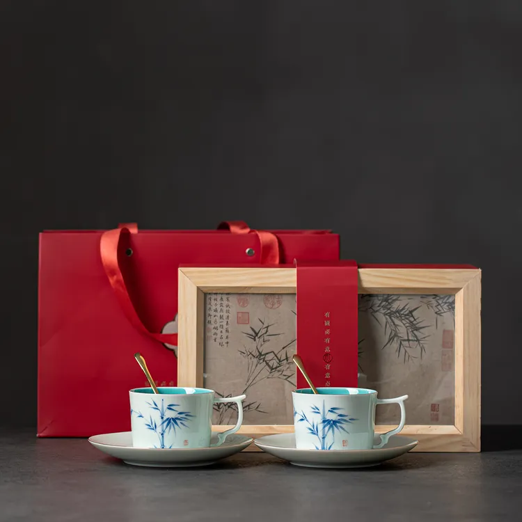 德化白瓷2025年新款特别好看的高级感精致轻奢伴手礼咖啡杯碟礼盒