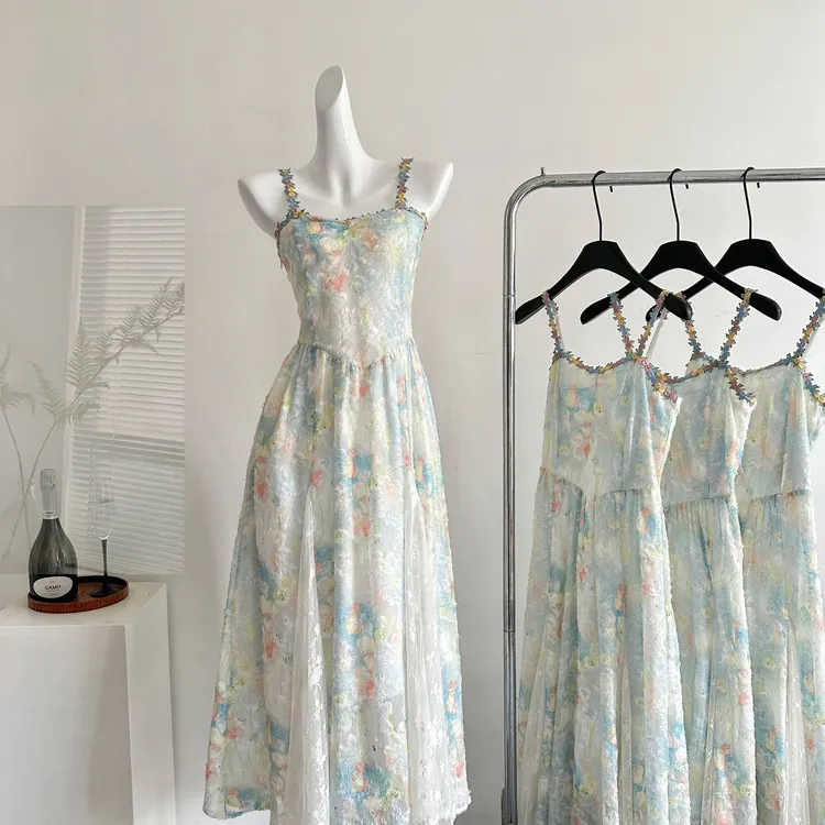 『欣幸』一生罗曼莫奈花园法式吊带碎花夏季新款长裙春游出行衣服