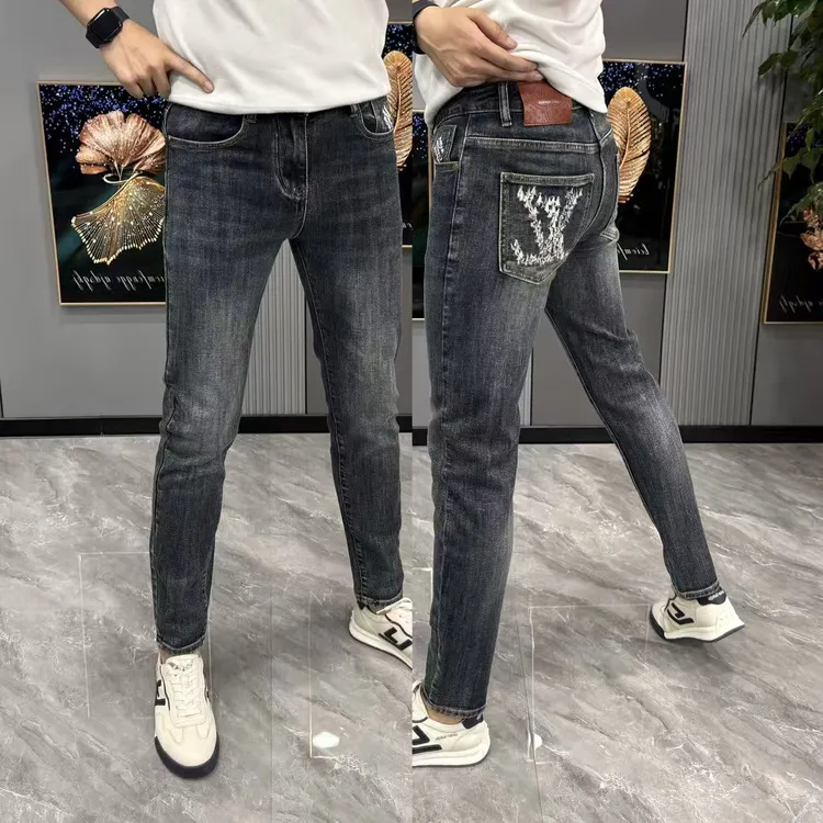 男裤潮流男士牛仔裤秋季新款个性裤兜刺绣小脚裤时尚百搭长裤舒适