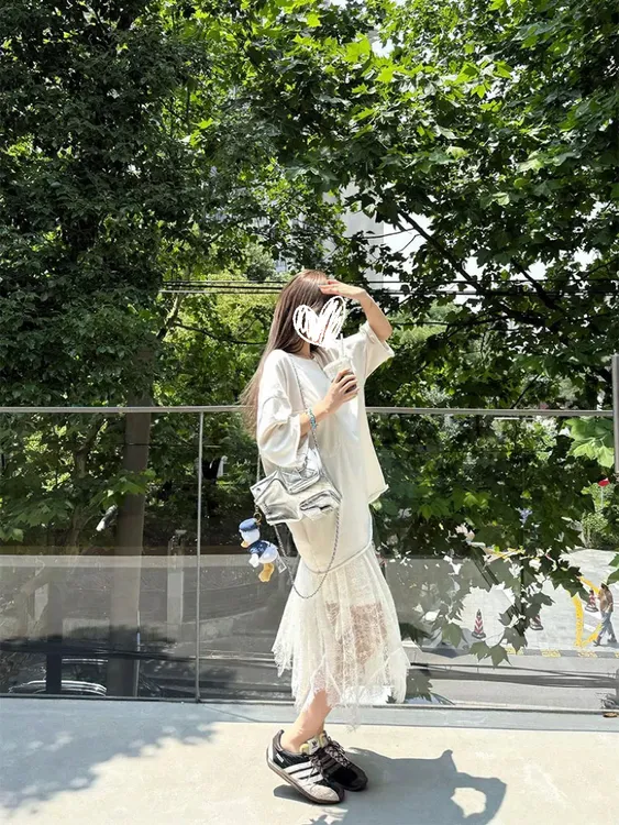 【鱼鱼专属】韩系温柔简约套装2025夏季圆领口袋上衣蕾丝不规则裙子