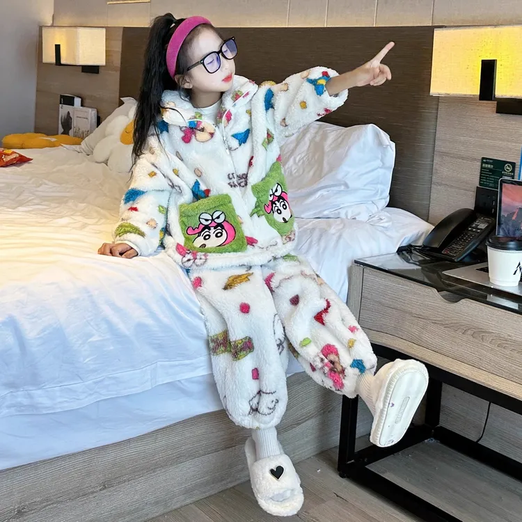 儿童睡衣女孩珊瑚绒2025新款女童加绒加厚家居服初中生冬季法兰绒