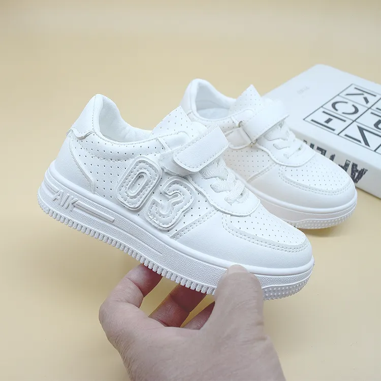 儿童小白鞋软底板鞋男童透气白鞋女童百搭童鞋白色夏季中大童鞋子