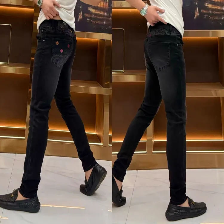 9892男士新款修身小脚水洗弹力牛仔裤潮流牛仔裤