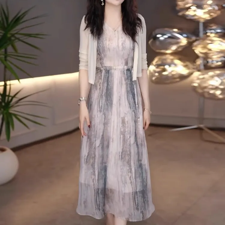 时尚妈妈装洋气两件套连衣裙2025新款春季收腰显瘦减龄套装裙子女