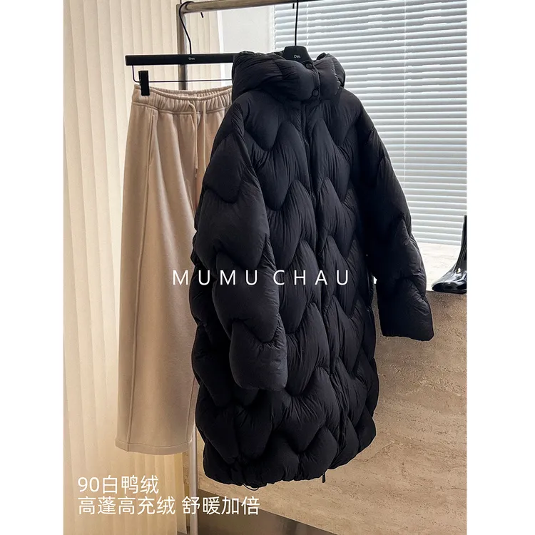 现货「MUMU CHAU」【给足温暖】女冬90白鴨絨长款连帽羽绒服LD58338
