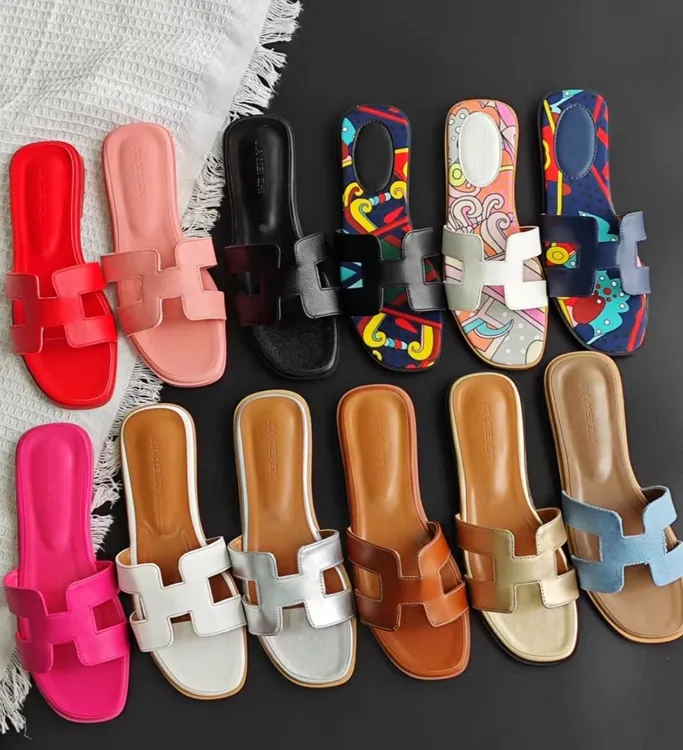 2025夏季新款沙滩凉拖鞋网红时尚休闲外穿百搭平底防滑女士一字拖