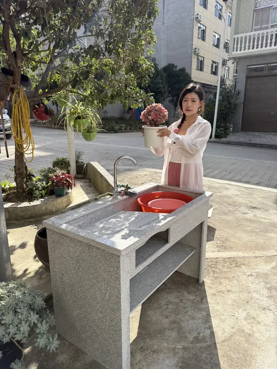 2025新款大理石户外水盆天然石材洗手盆水池整体免安装大理石台面