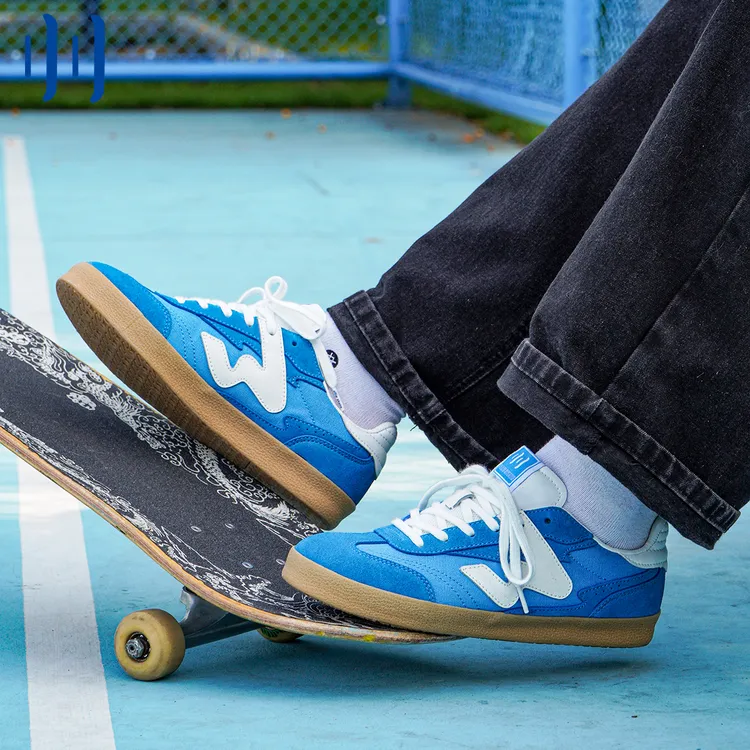 顽刻ollieskate蓝白拼色翻毛皮拼接生胶底复古男女国潮德训滑板鞋