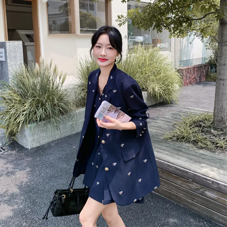 韩系老钱风刺绣西装马甲百褶裙套装2025春秋新款轻熟风气质三件套
