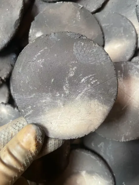 薄脆饼胶克土块，发货成功不退换