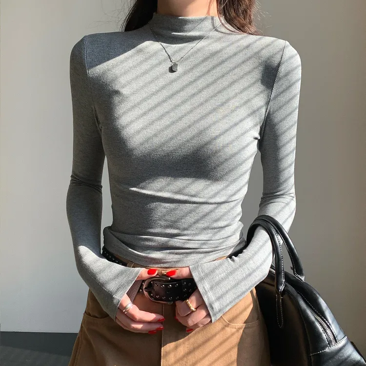 2025秋冬灰色正肩小衫长袖t恤女立领打底修身磨毛半高领中领上衣