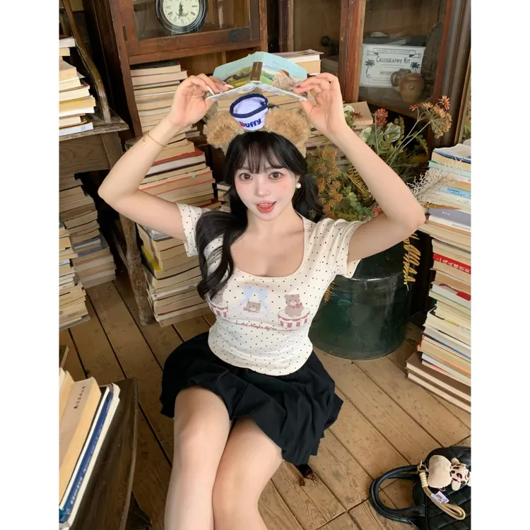 MengFairy现货【蛋糕小熊】方领收腰短袖波点春夏针织上衣 4709