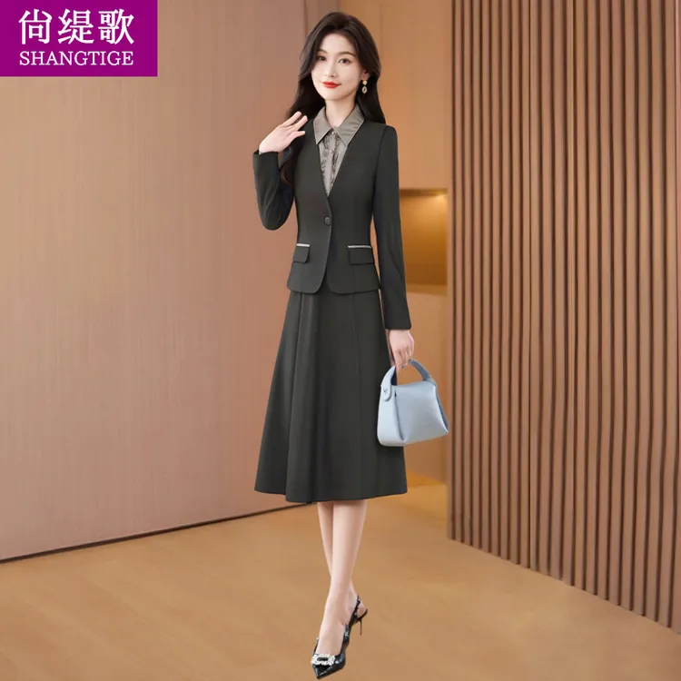 【尚缇歌】40减龄穿搭两件套装连衣裙女秋2025新款今年流行长袖裙子