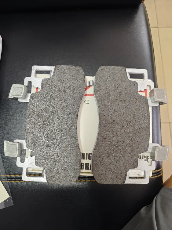 极氪001原装6活塞4活塞改装刹车片高性能刹车片.耐驰斯科全系列