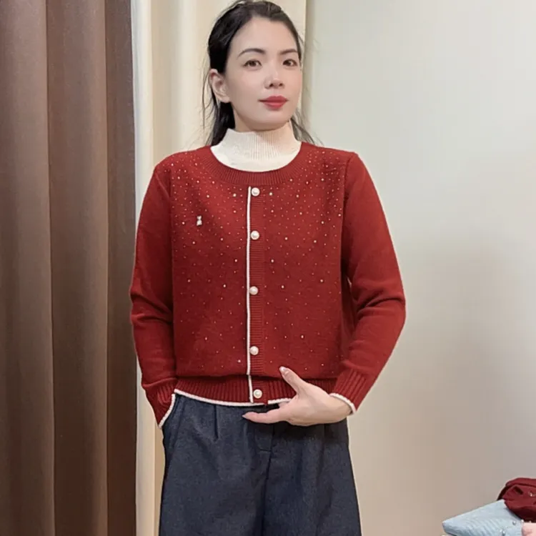 秋季新款圆领满天星烫钻加厚中老年妈妈洋气上衣宽松气质中年百搭