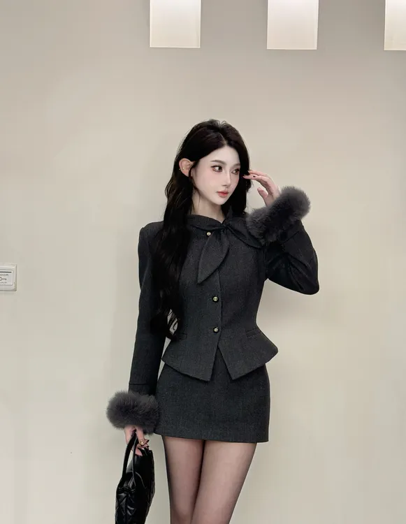 【精选优品】秋冬显瘦极简风毛呢外套优雅可拆卸时尚外套252055