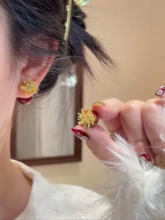 合金耳饰 镀18k金银针锆石树脂烟花耳钉复古时尚小众设计感耳饰女