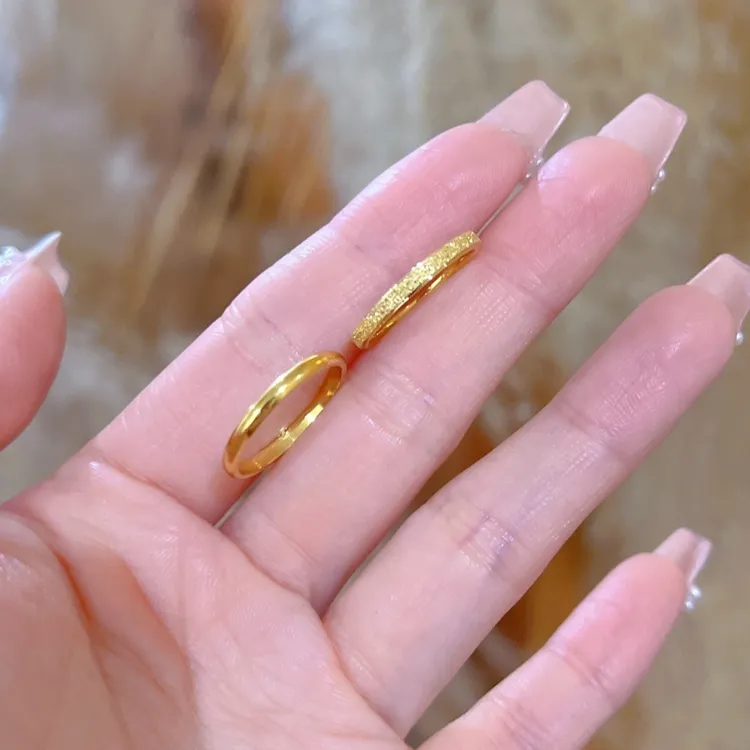 钛钢戒指 不怕水叠戴组合磨砂素圈戒指女情侣对戒简约百搭气质