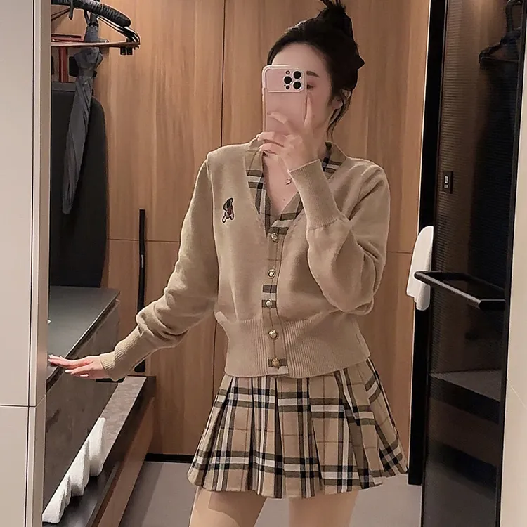 【海南简爱】法式小熊绵针织衫女上衣套装25233