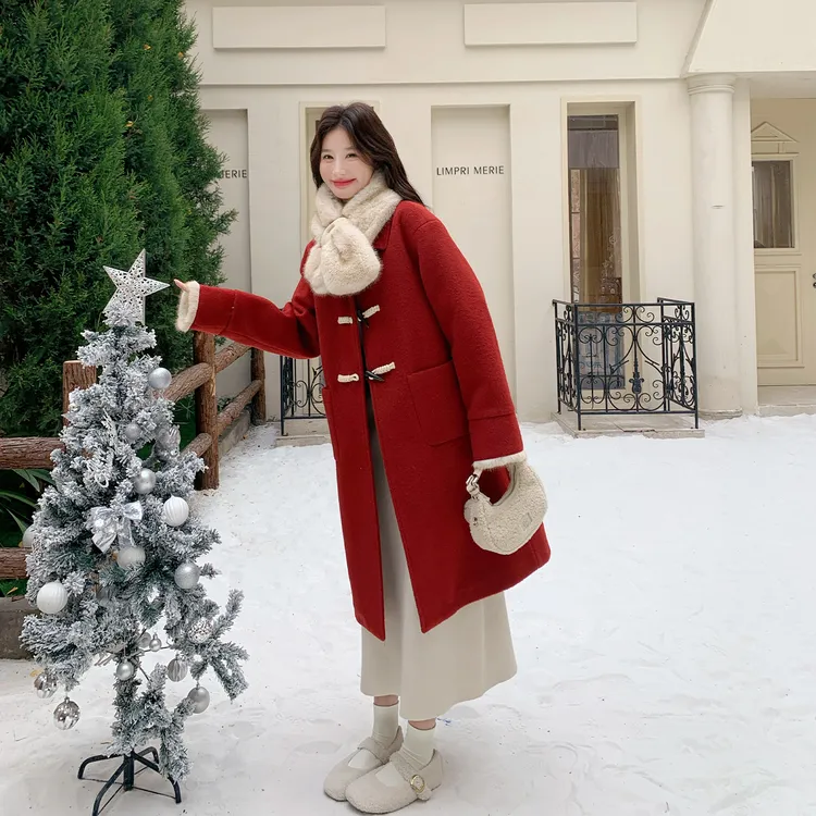 圣诞红中长款牛角扣毛呢大衣女2025冬季今年流行洋气保暖呢子外套