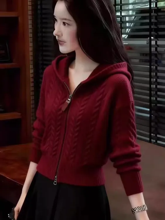 羊毛衫针织2025冬女毛针织衫女士红色短款毛衣长袖羊毛衫连帽百搭