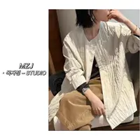 木子静-「品质在线」韩系竖条肌理感压棉阔版洋气一手长外套-2560