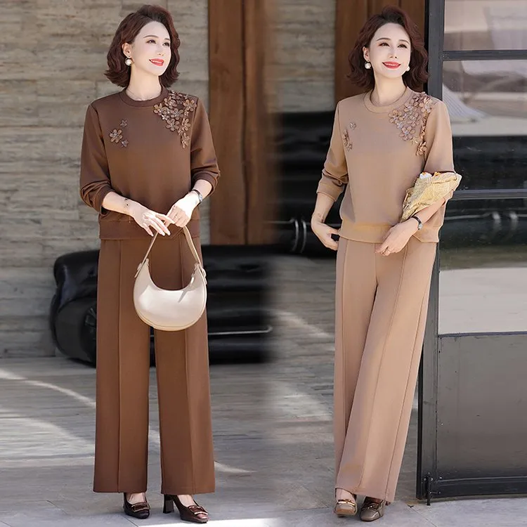 50多岁妈妈秋装休闲卫衣2025新款中老年人运动服套装女春秋两件套