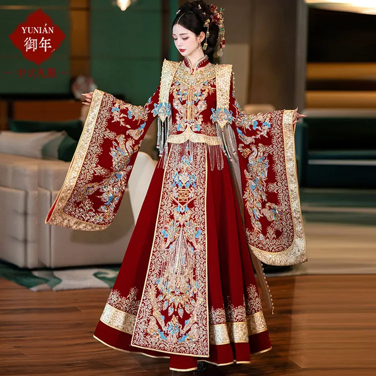 汉服主婚服新娘结婚秀禾服2025秋冬丝绒中式嫁衣凤冠霞帔敬酒出门