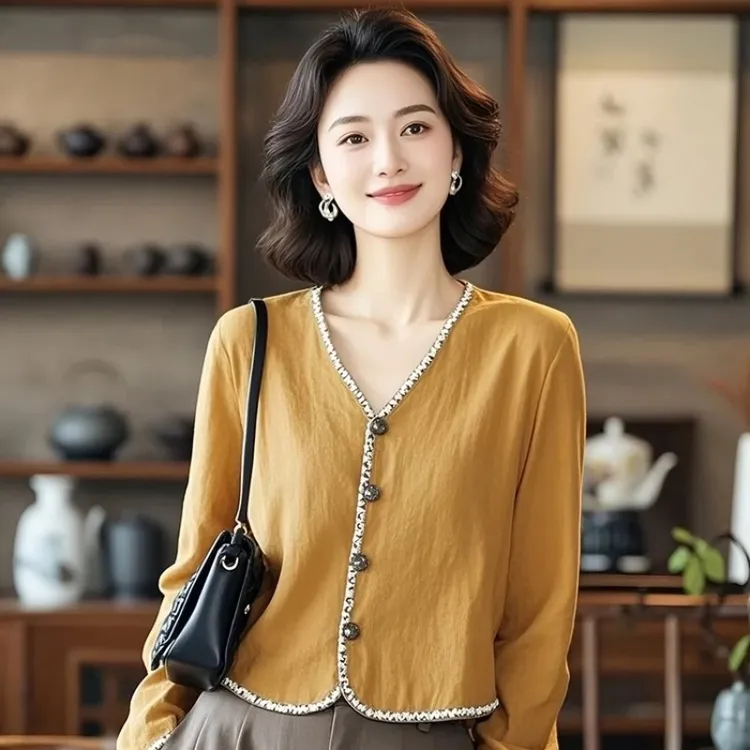 春季新款小衫超好看独特复古黄色长袖亚麻衬衫温柔知性衣服