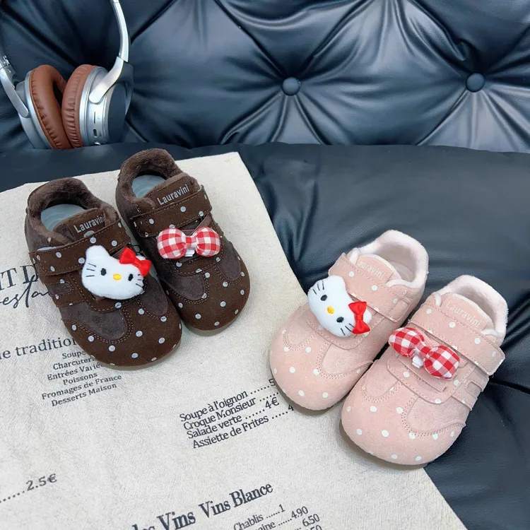 冬季学步加绒鞋男女宝宝防掉学步软底防滑宝宝棉鞋LLWN1087