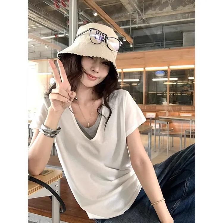 拼接假两件v领短袖T恤女夏季宽松撞色设计感美式辣妹chic百搭上衣