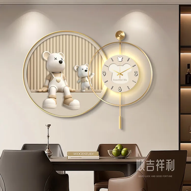 奶油风暴力熊餐厅装饰画客厅沙发背景墙钟表挂画创意卡通时钟挂墙