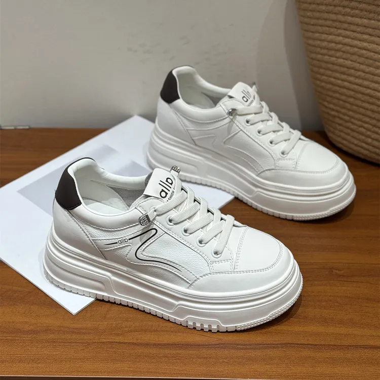 真皮韩版厚底一脚蹬小白鞋女2026新款春季轻便百搭小个子休闲板鞋